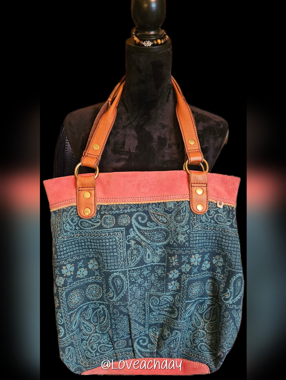 Lucky Brand♣️Blue Paisley Tote with Coral Suede Trim